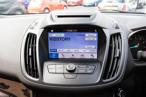 Ford Kuga ST-LINE EDITION 22