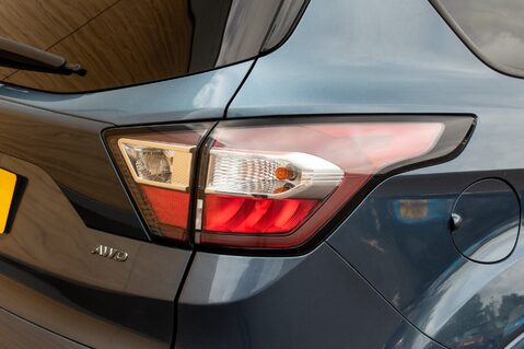 Ford Kuga ST-LINE EDITION 9