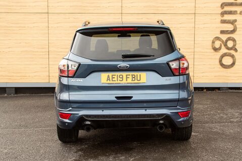 Ford Kuga ST-LINE EDITION 6