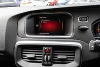 Volvo V40 D4 R-DESIGN PRO 26