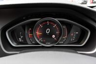 Volvo V40 D4 R-DESIGN PRO 15