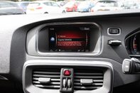 Volvo V40 D4 R-DESIGN PRO 22