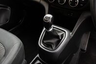 Hyundai i10 PLAY 33