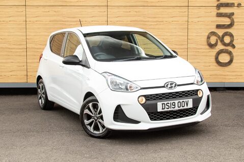 Hyundai i10 PLAY 1