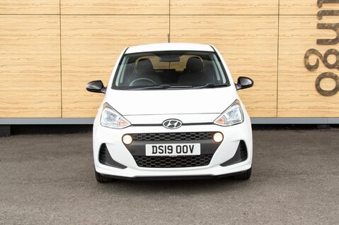 Hyundai i10 PLAY 5