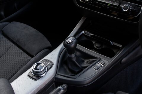 BMW 1 Series 120I M SPORT SHADOW EDITION 32