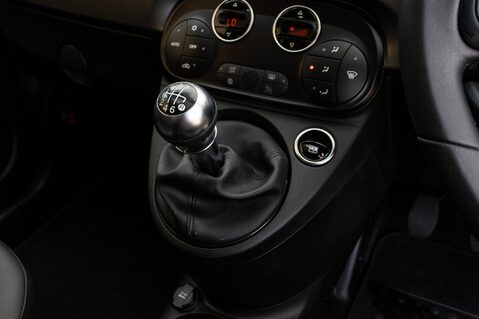 Fiat 500 ROCKSTAR MHEV 33