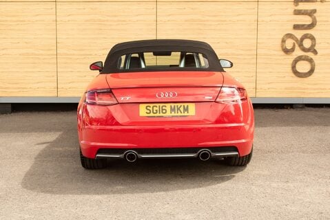 Audi TT TDI ULTRA S LINE 6