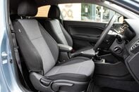 Hyundai i20 MPI PREMIUM NAV 29
