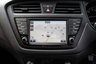 Hyundai i20 MPI PREMIUM NAV 21