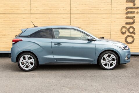 Hyundai i20 MPI PREMIUM NAV 11