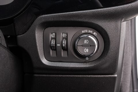 Vauxhall Corsa GS 16