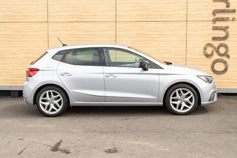 SEAT Ibiza TSI FR 12