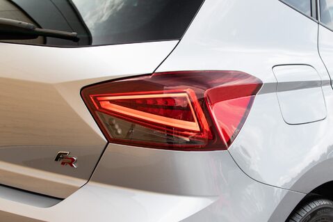 SEAT Ibiza TSI FR 9