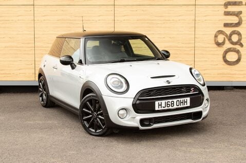 Mini Hatch COOPER S 1