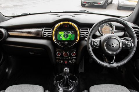 Mini Hatch COOPER S 3