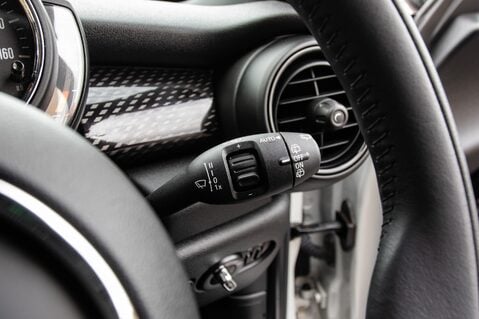 Mini Hatch COOPER S 18