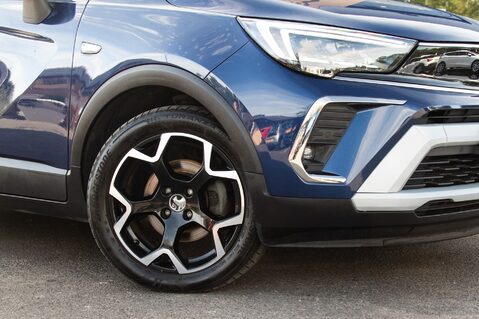 Vauxhall Crossland ELITE 11