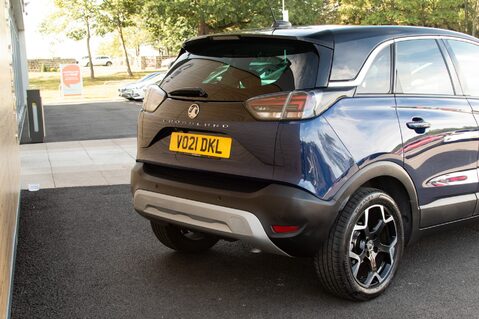 Vauxhall Crossland ELITE 8