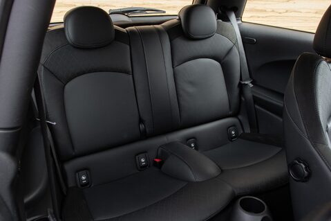 Mini Hatch COOPER S 37