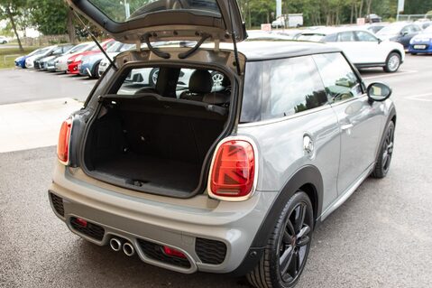 Mini Hatch COOPER S 38