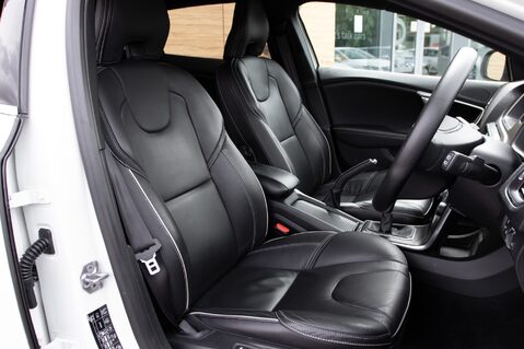 Volvo V40 T2 R-DESIGN EDITION 29