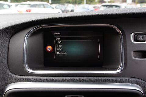 Volvo V40 T2 R-DESIGN EDITION 23