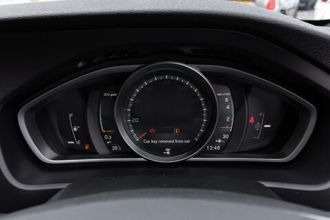 Volvo V40 T2 R-DESIGN EDITION 15