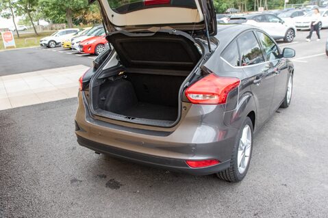 Ford Focus TITANIUM TDCI 35