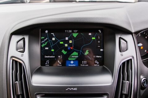 Ford Focus TITANIUM TDCI 25