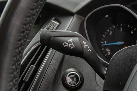 Ford Focus TITANIUM TDCI 17