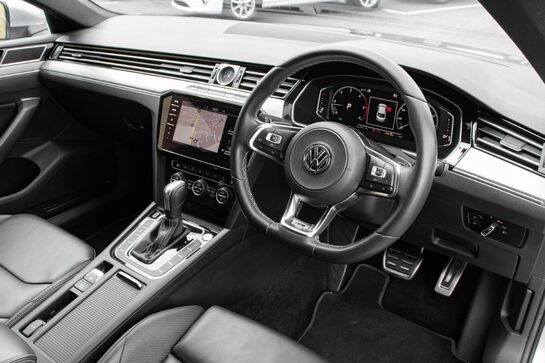 Volkswagen Arteon R-LINE TDI DSG