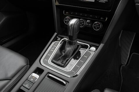Volkswagen Arteon R-LINE TDI DSG 37
