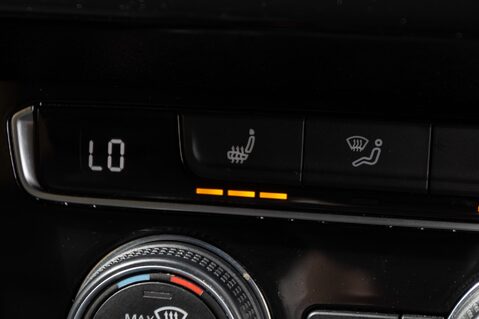 Volkswagen Arteon R-LINE TDI DSG 39