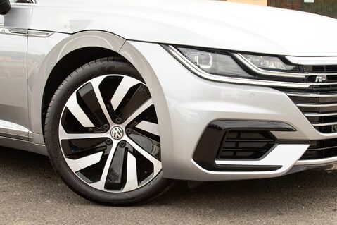 Volkswagen Arteon R-LINE TDI DSG 11