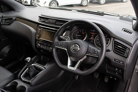 Nissan Qashqai DIG-T N-TEC