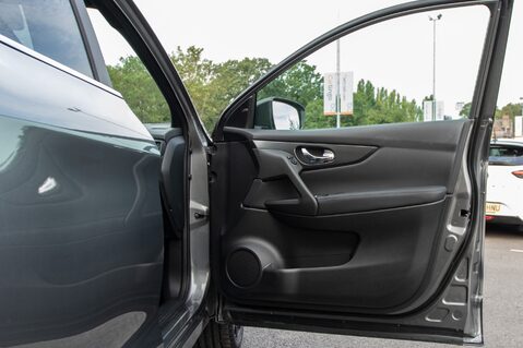 Nissan Qashqai DIG-T N-TEC 14