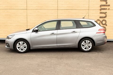Peugeot 308 PURETECH S/S SW ACTIVE 13