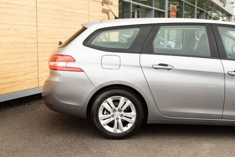 Peugeot 308 PURETECH S/S SW ACTIVE 7