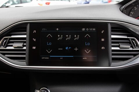 Peugeot 308 PURETECH S/S SW ACTIVE 22