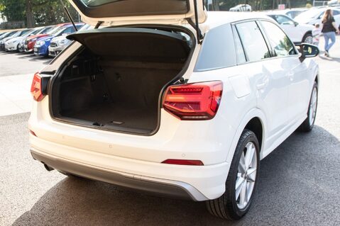 Audi Q2 TFSI S LINE 33