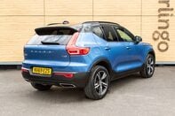 Volvo XC40 T3 R-DESIGN 2