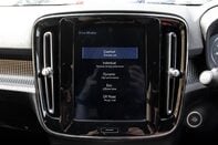 Volvo XC40 T3 R-DESIGN 31