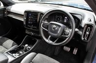 Volvo XC40 T3 R-DESIGN 4