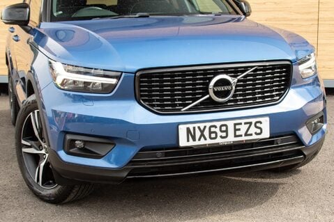 Volvo XC40 T3 R-DESIGN 10