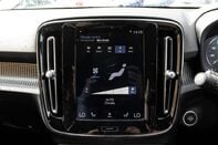 Volvo XC40 T3 R-DESIGN 30