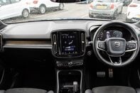 Volvo XC40 T3 R-DESIGN 3