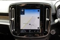 Volvo XC40 T3 R-DESIGN 25