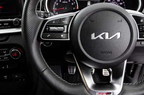 Kia Ceed GT-LINE ISG 19