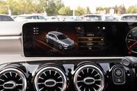 Mercedes-Benz A Class A 200 AMG LINE PREMIUM PLUS 28
